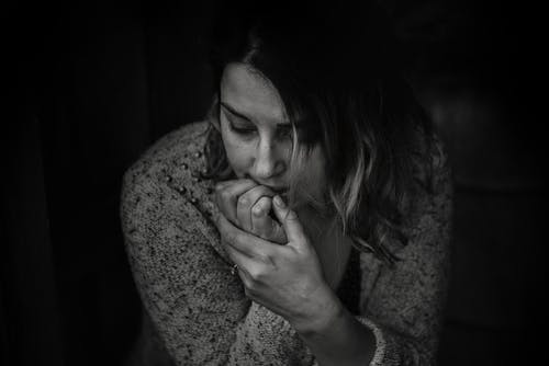 prayers for anxiety - woman worrying