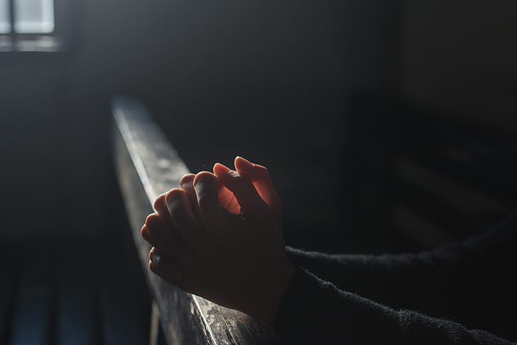 prayers for strength - hands praying