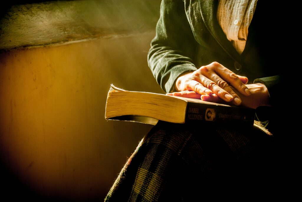 Woman, Praying, Bible
