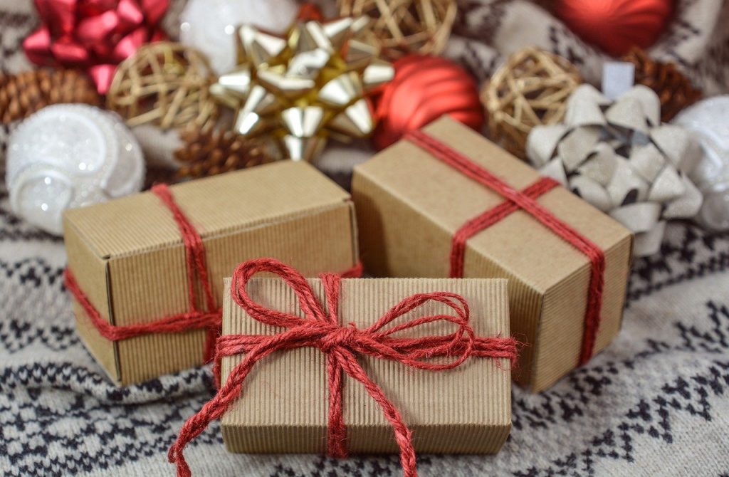 The Best Christian Gifts For The People You Love