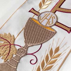 Chasubles in the Resurrection Period – Joy and Hope